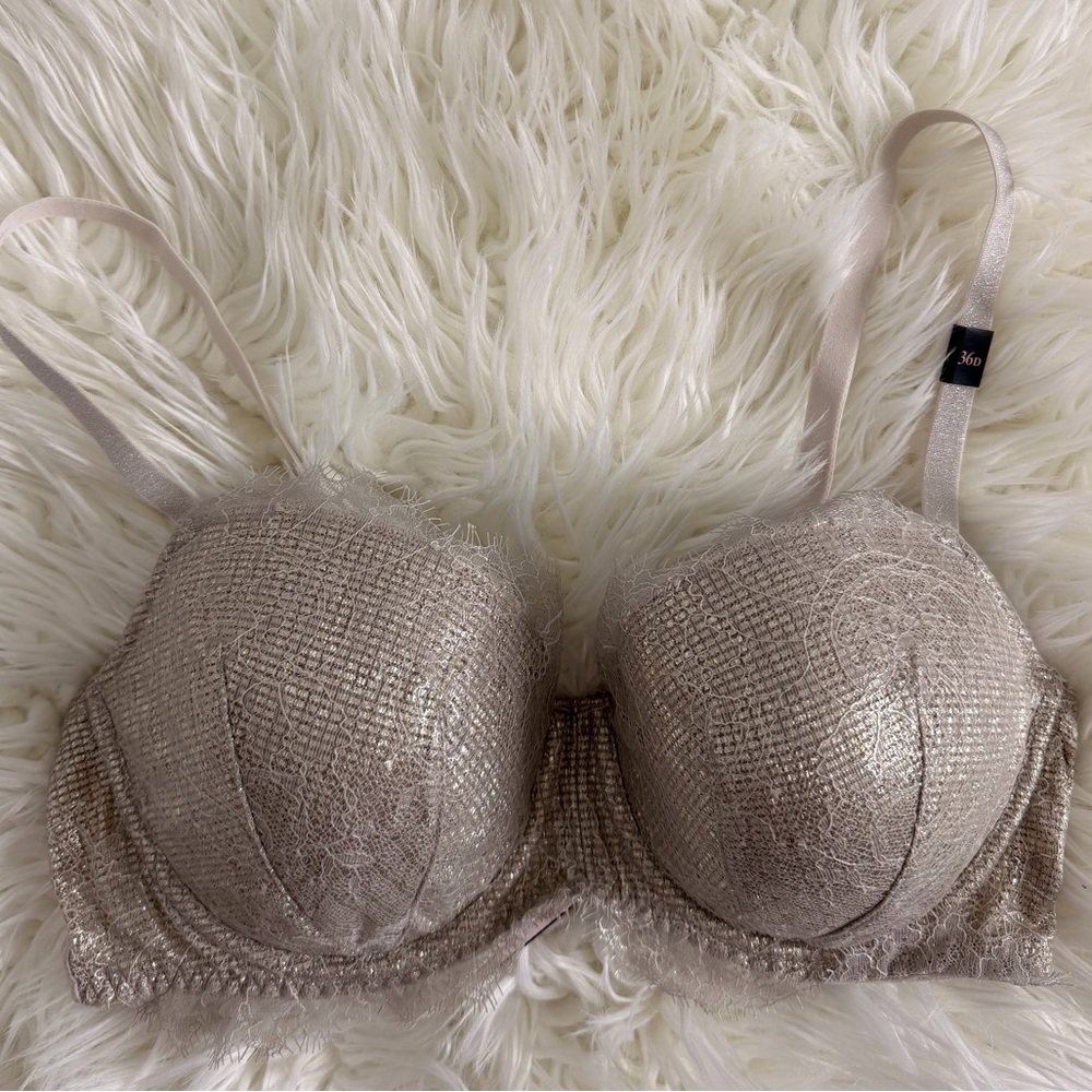 Victoria's Secret Shimmer Lace Bra in Silver